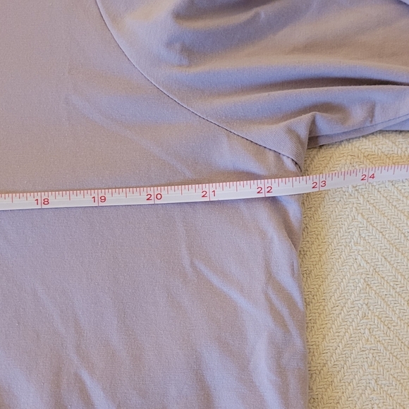 Lands' End Lavender Button-Up Long Sleeve shirt - Picture 4 of 9